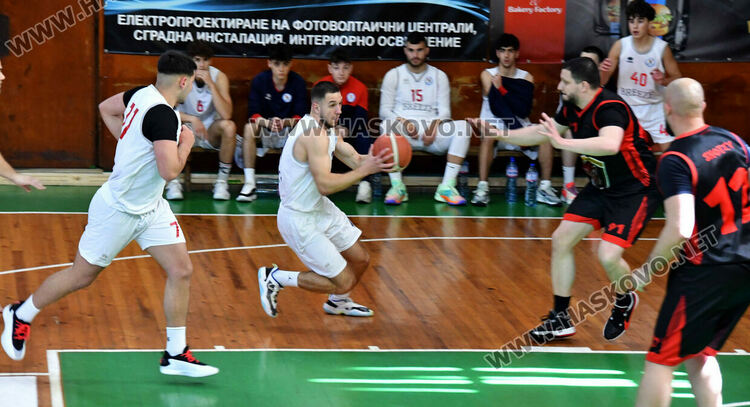 Баскетболистите на Хасково с нова победа