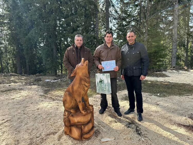 15 уникални дървени скулптури оживяха в Пампорово по време на благотворителен карвинг пленер