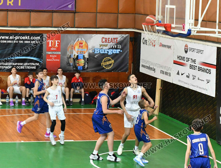 Юношите на баскетболния „Хасково“ с домакинска победа над БК „Сливен“