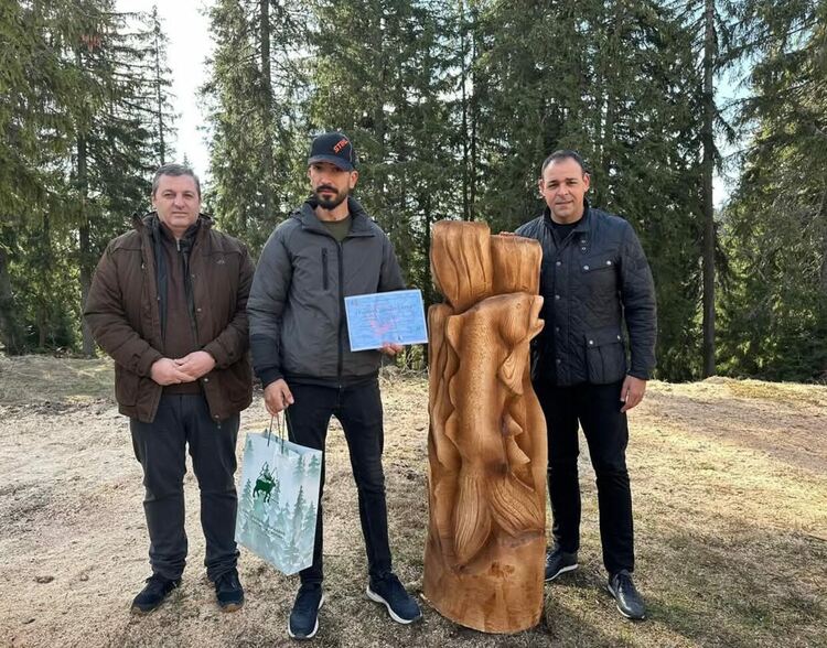 15 уникални дървени скулптури оживяха в Пампорово по време на благотворителен карвинг пленер
