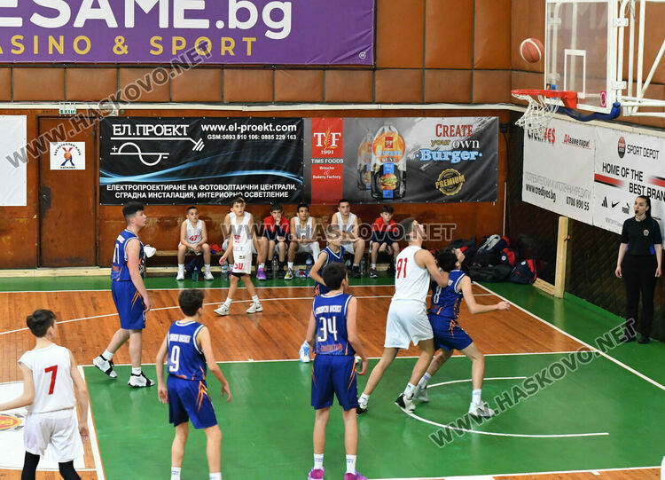 Юношите на баскетболния „Хасково“ с домакинска победа над БК „Сливен“