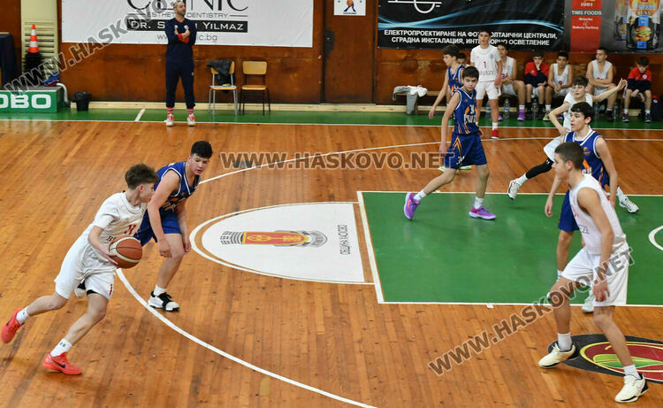 Юношите на баскетболния „Хасково“ с домакинска победа над БК „Сливен“