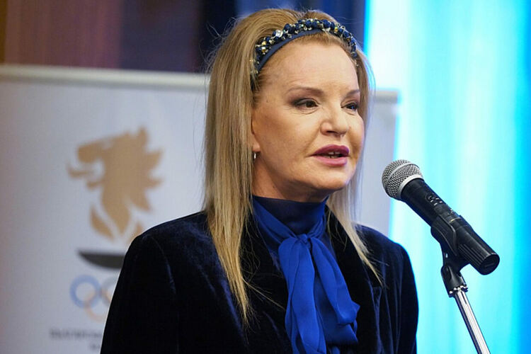  Стефка Костадинова за опита на Весела Лечева да влезе в БОК преди решението на съда