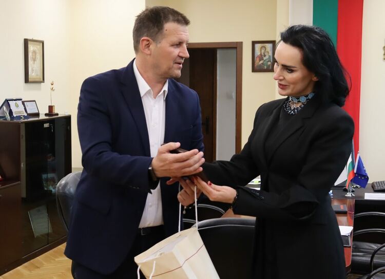 Кметът на Хасково и посланика на Украйна в България обсъдиха бъдещи партньорства