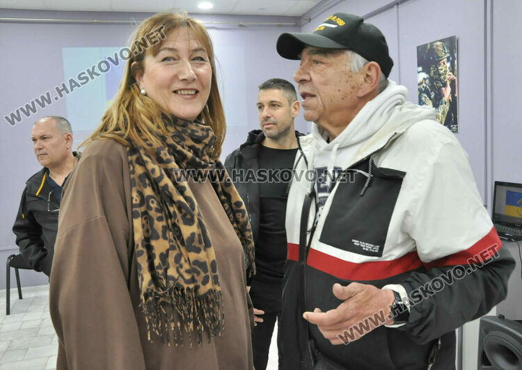 Посланикът на Украйна гостува в Хасково за фотоизложба в Регионалния исторически музей