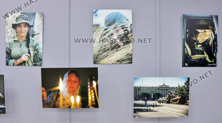 Посланикът на Украйна гостува в Хасково за фотоизложба в Регионалния исторически музей