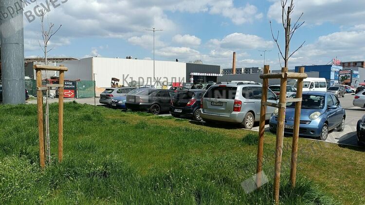 Разширяват „Кауфланд” в Кърджали с бързи темпове,има шанс новата търговска зала да отвори в края на юни
