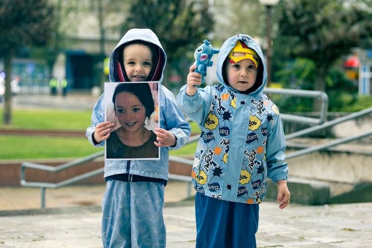 Десетки димитровградчани се събраха в подкрепа на националния протест против войната по пътищата