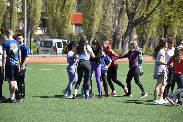 Доброто е заразно! Десетки спортисти от Хасково с благотворителна тренировка 