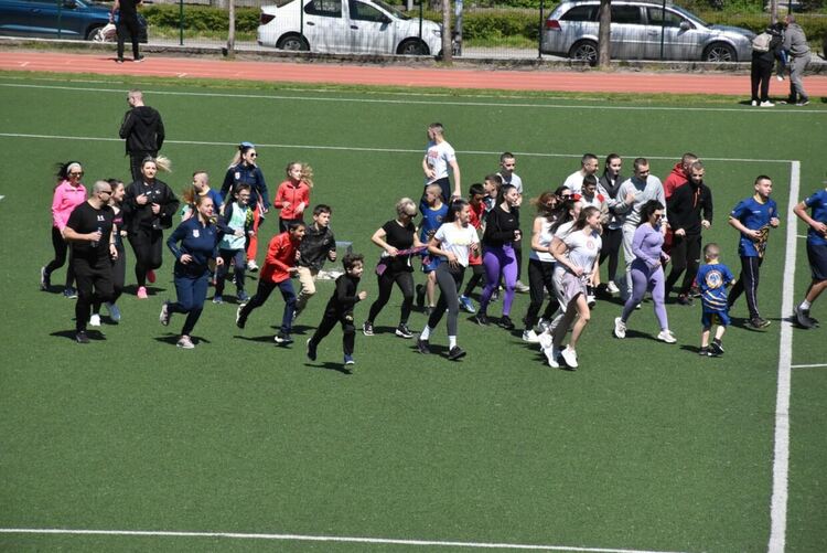 Доброто е заразно! Десетки спортисти от Хасково с благотворителна тренировка 