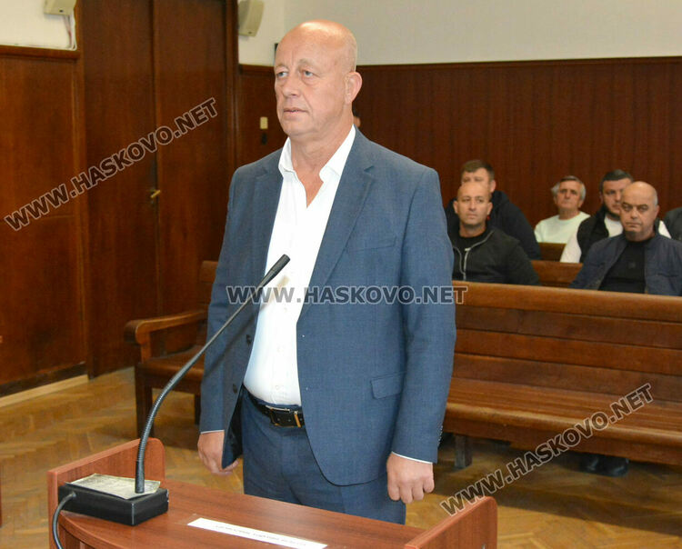 Пуснаха Мюмюн Искендер под гаранция от 45 000 лева, прокуратурата го подозира в опорочаване на 553 сделки с общински имоти