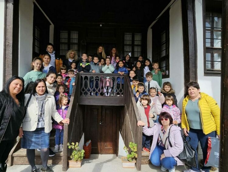 Великденска магия в Шишмановата къща – когато културата среща детското въображение