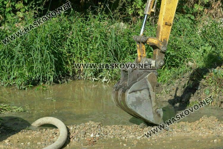 Безводие в градове и села в Хасковска област заради подмяна на водопроводи и ремонт на помпена станция