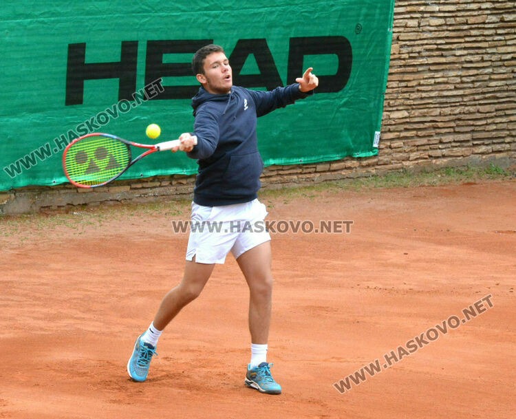 Започнаха мачовете от основната схема на международния тенис турнир в Хасково
