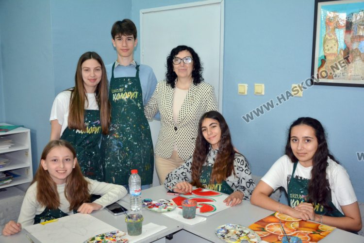 Децата от „Колорит“ с три първи места в София