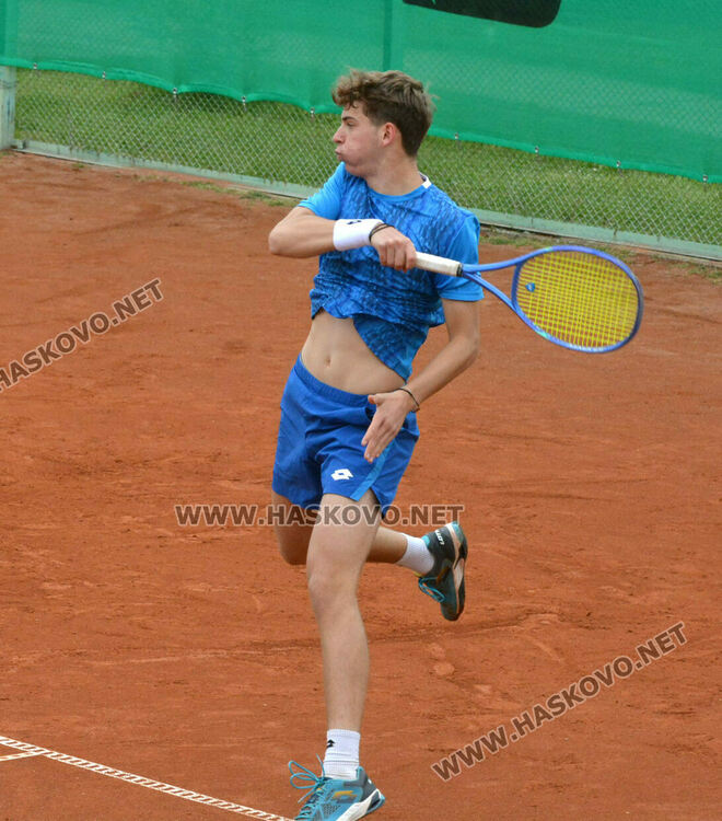 Започнаха мачовете от основната схема на международния тенис турнир в Хасково