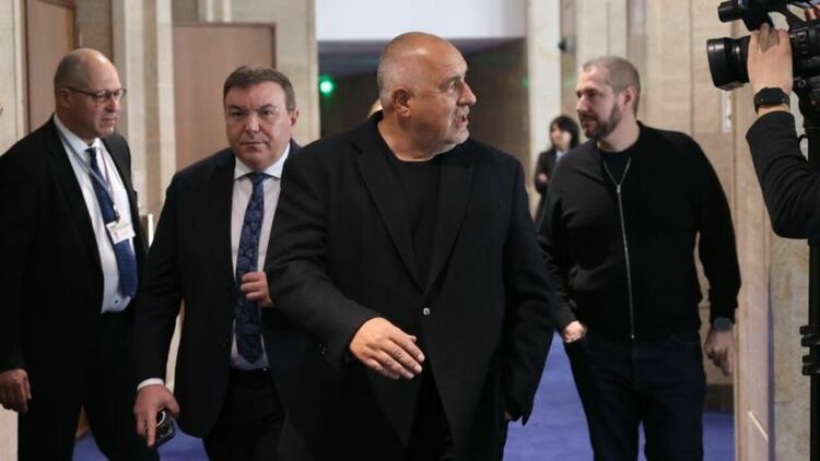 Борисов стана борец срещу Магнитски - Пеевски бил натопен по доноси, ''тече процес'' по отмяната