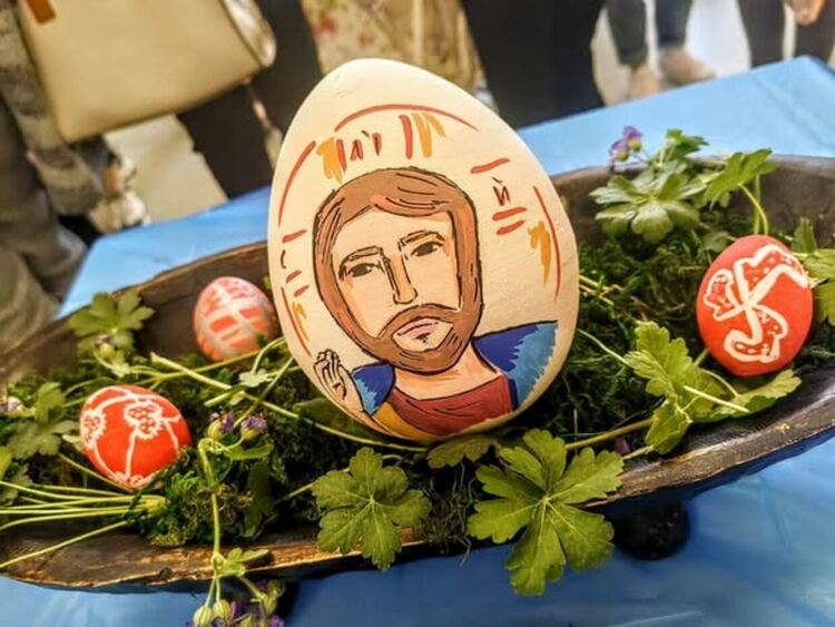 Учениците от ОУ „Св. Св. Кирил и Методий“ село Драгичево спечелиха първото място на традиционния великденски конкурс „Писано яйце“