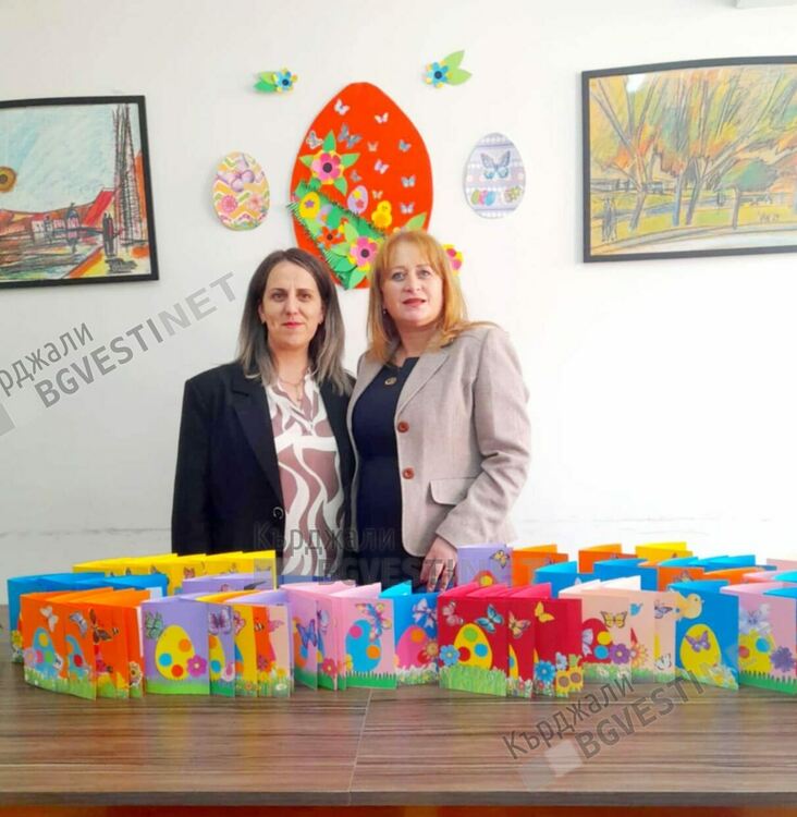 Специална грижа за възрастните хора в Кърджали за Великден,радват ги с празничен обяд и поздравителни картички