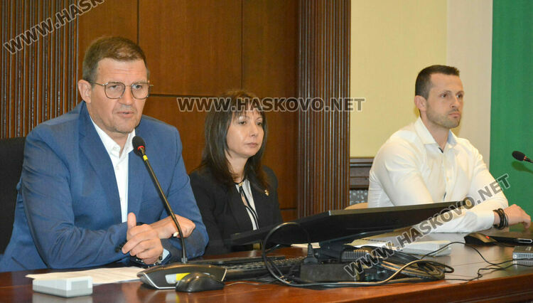 Саниране на сгради, обновяване на водопроводи и ремонт на мостове са най-големите пера в бюджета на Хасково 