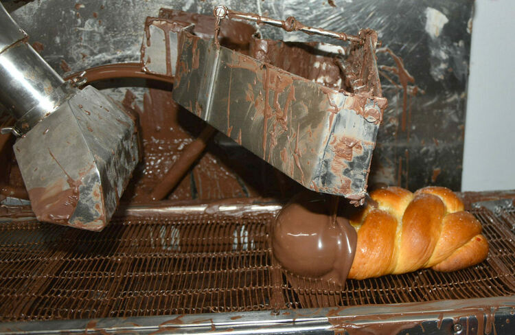 Неустоим дизайнерски козунак завладява пазара за Великден в Хасково