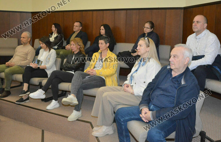 Саниране на сгради, обновяване на водопроводи и ремонт на мостове са най-големите пера в бюджета на Хасково 