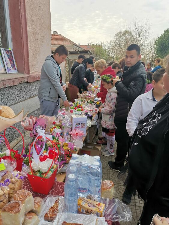 Село Малево обединено в благотворителна кауза: „Да подадем ръка на Валентин“ 