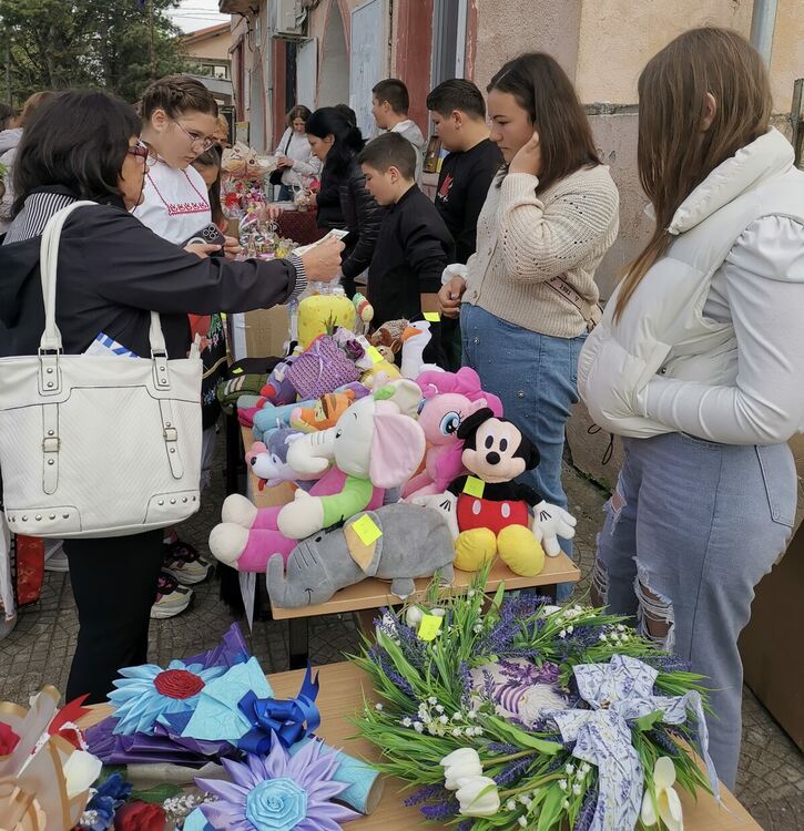 Село Малево обединено в благотворителна кауза: „Да подадем ръка на Валентин“ 