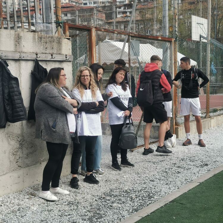 14 отбора се включиха в благотворителния турнир „Смолян къп 2025“ в подкрепа на Денис 