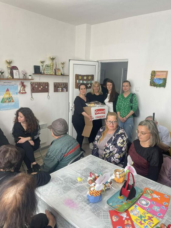 БСП - Кърджали се включи в инициативата „Солидарен Великден“