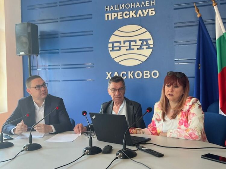 Няколко важни проекта свързани с образованието се изпълняват в Хасковска област