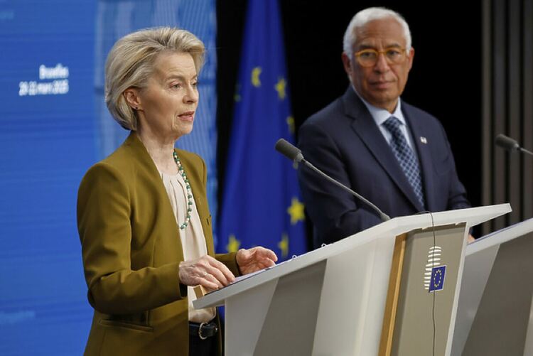 Урсула фон дер Лайен и Антониу Коща говорят след Европейския съвет