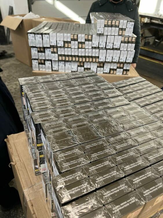 270 кг стимуланти за полова мощ и 50 000 къса безакцизни цигари заловиха на Капитан Андреево