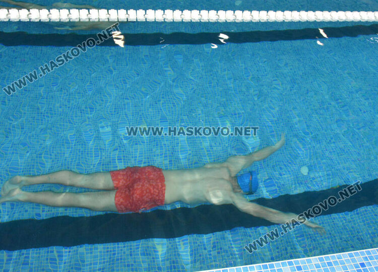 15 кандидати се явиха в Хасково на курс за спасители на море и открити водни площи