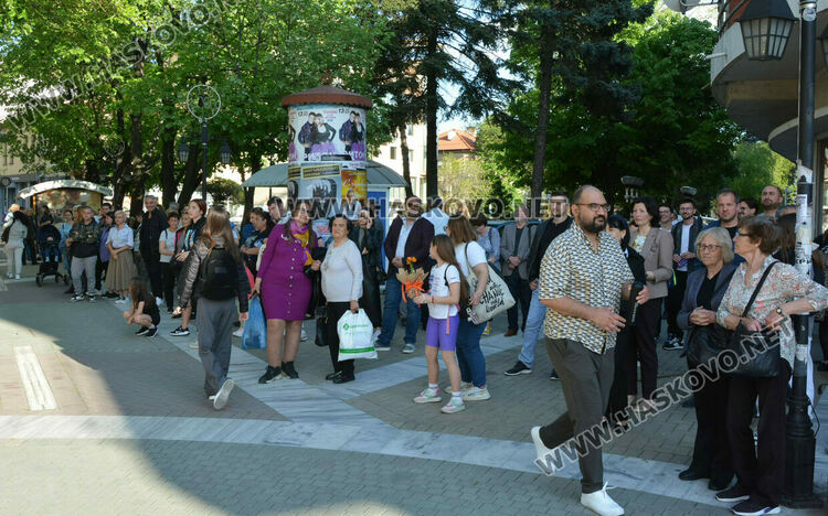 Николай Терзийски запали огъня на „Южна пролет“ 2025 в Хасково