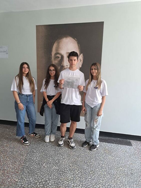 ФСГ-Хасково в „Търсена на победата“ за 150 г. от рождението на Атанас Буров и 75 г. от създаването на училището