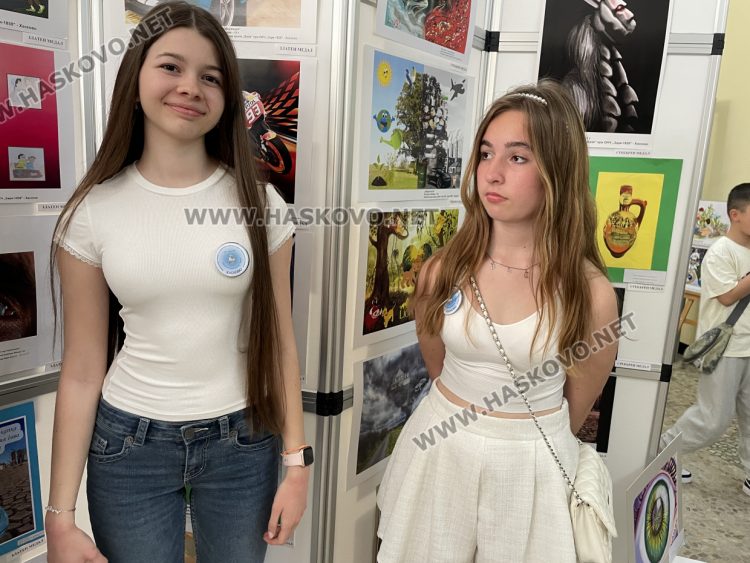 Наградиха победителите в международния конкурс „Творчество без граници“, представиха лего роботи