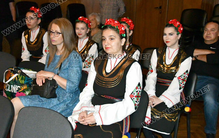 До неделя Хасково е столица на камерните танци 