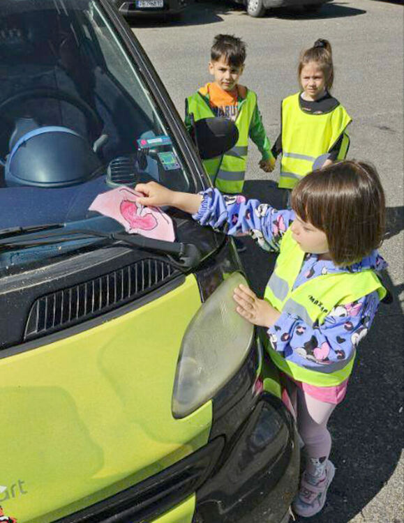 Деца от „Слънце“ станаха посланици за безопасно движение