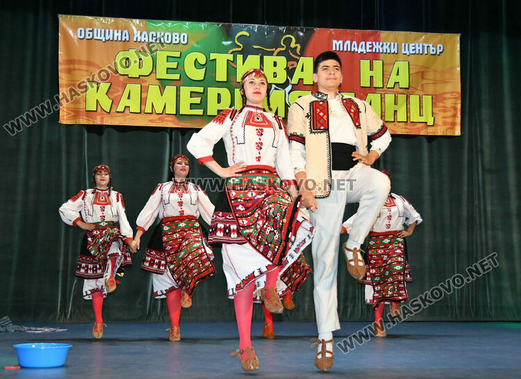 До неделя Хасково е столица на камерните танци 