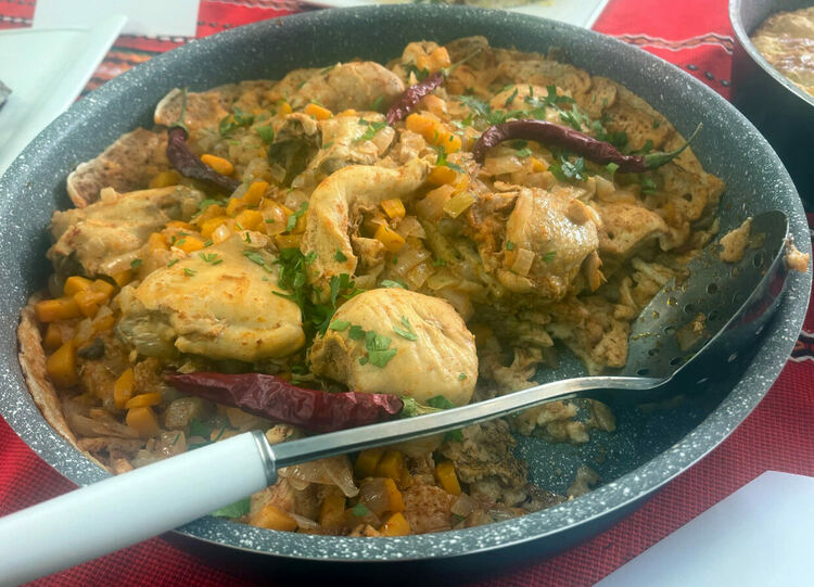 Трънска коприва с пиле впечатли журито на Готварския събор в село Райново