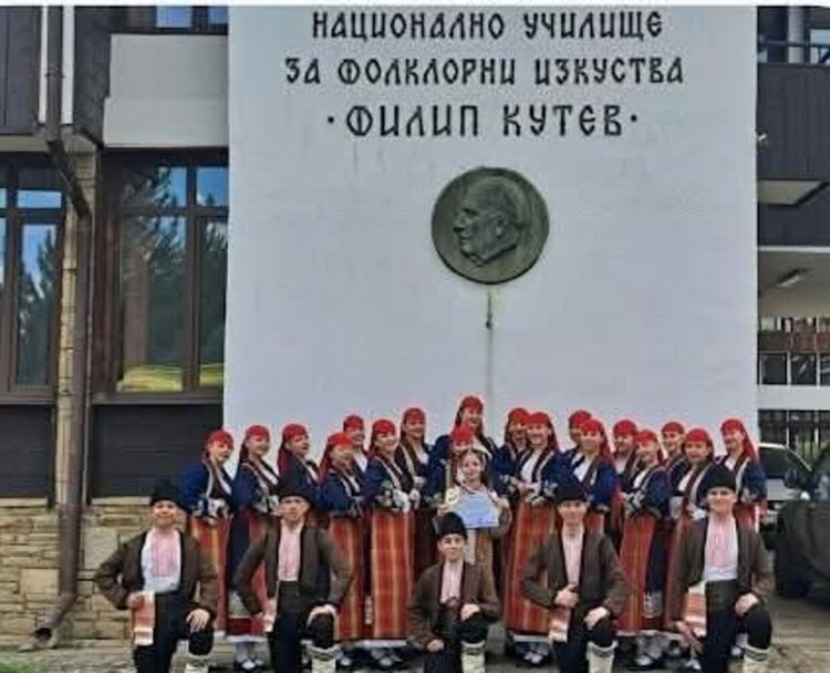 ДЮТС "Орфей" от Смолян с голям триумф на Националния конкурс "Златна гега"
