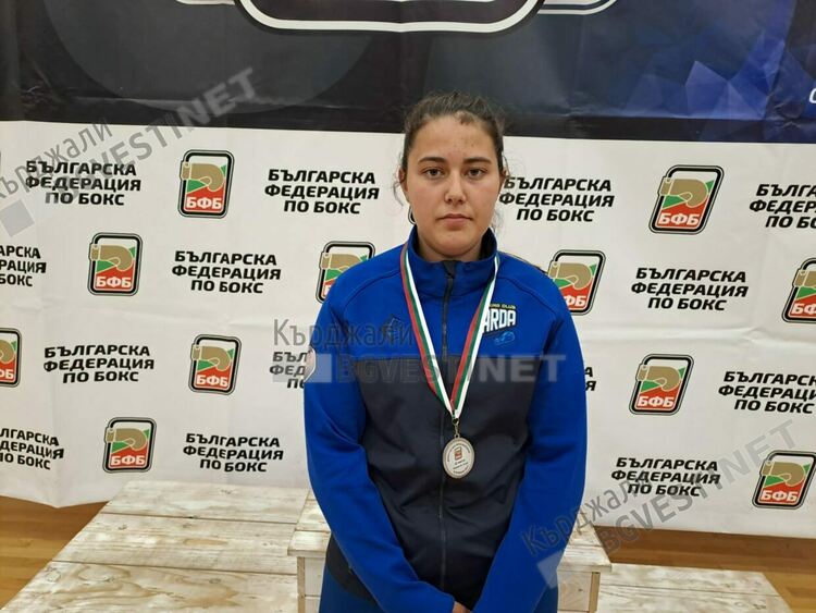 Състезателите на „Арда бокс“ завоюваха медали на Републиканското за младежи и девойки