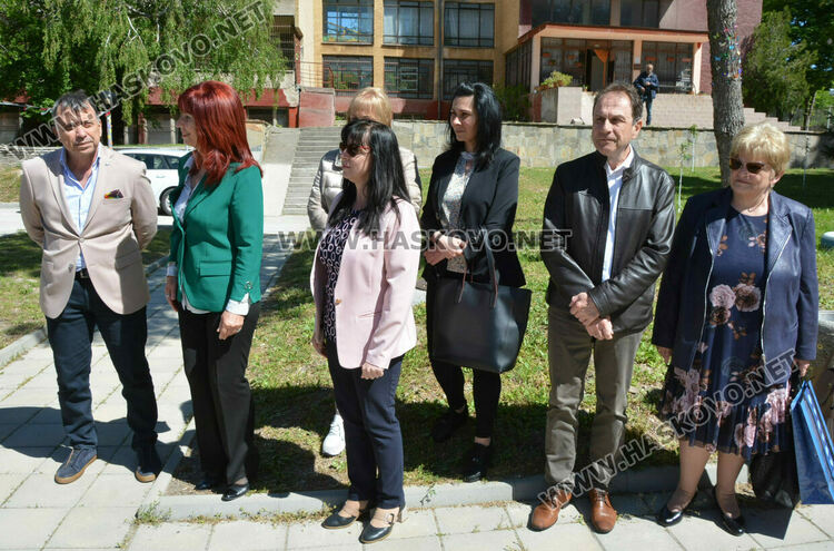 Нов център за деца с увреждания и постоянна медицинска грижа откриха в Хасково