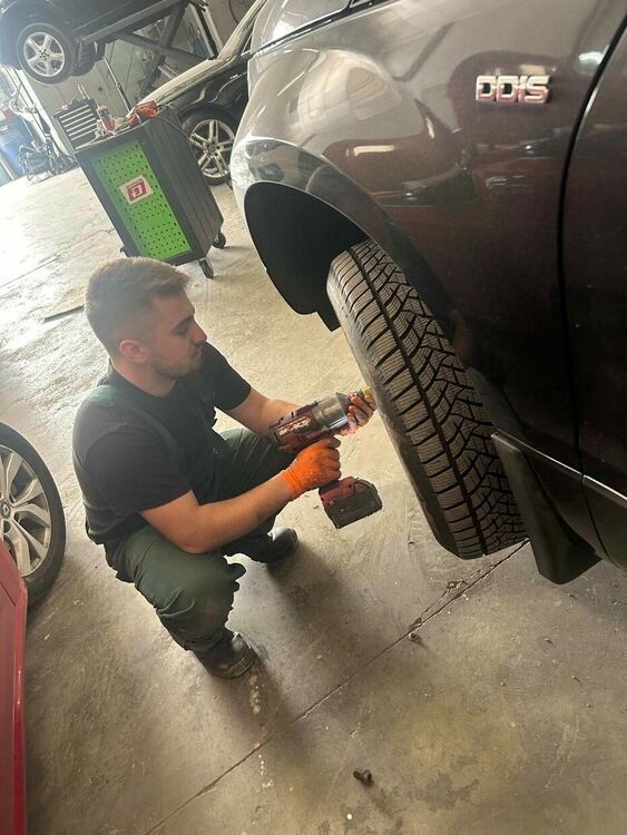 Ученици от Автото на практика в Испания