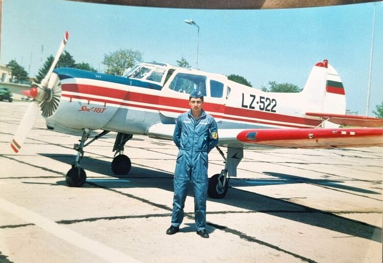 Спомен за Валентин Терзиев – загиналия пилот от Асеновград