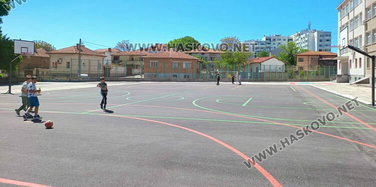 В модерен STEM център ще се обучават децата от ОУ „Св. Св. Кирил и Методий“