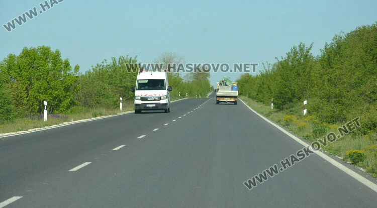 Поне 2 г. още ще продължи ремонтът на стария път от Хасково към Пловдив