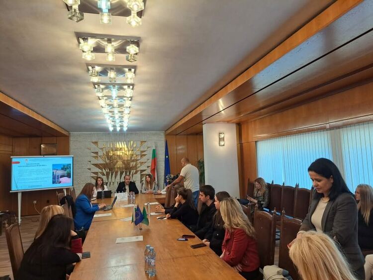 502 деца и семейства получиха подкрепа чрез проекта „Бъдеще за децата на Община Смолян“