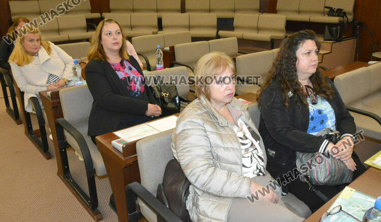 В Хасково изградиха Контактен център за деца на родители в конфликт, развод, домашно насилие 